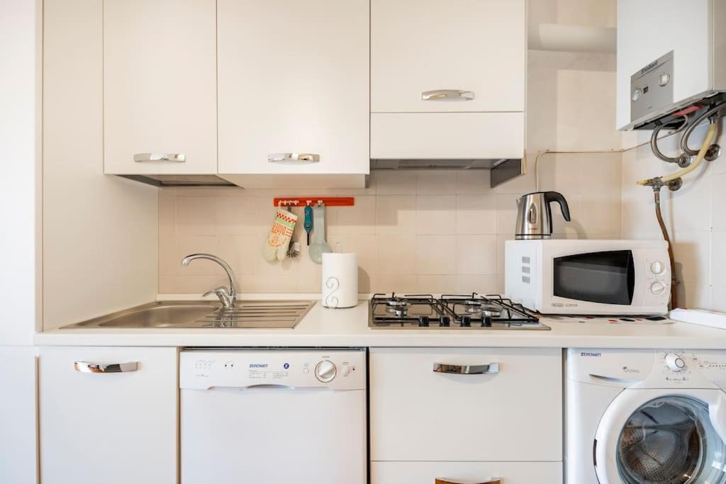 Casa Manu Finale Ligure Apartment Bagian luar foto
